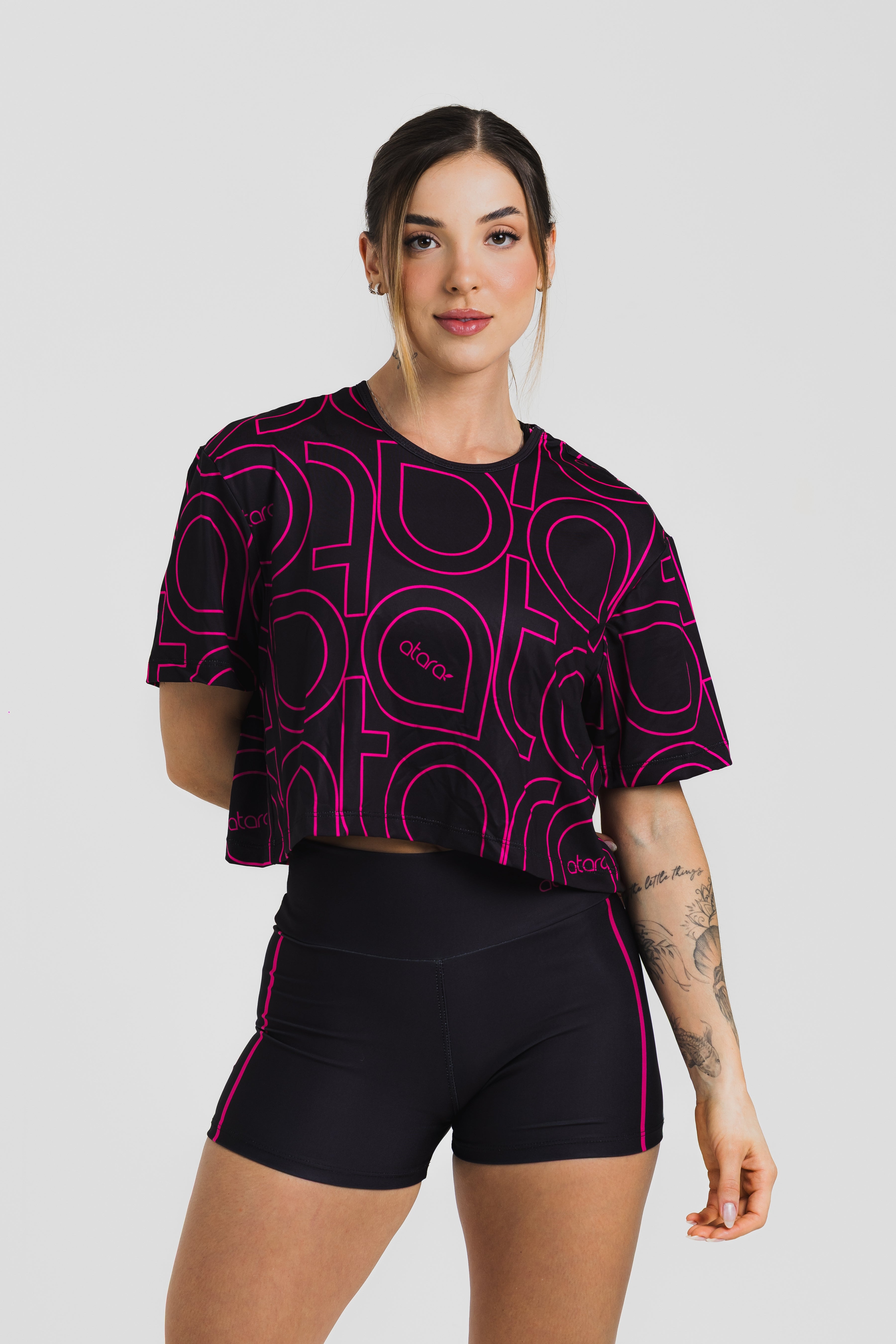 Cropped Fire Pink - atarafitness