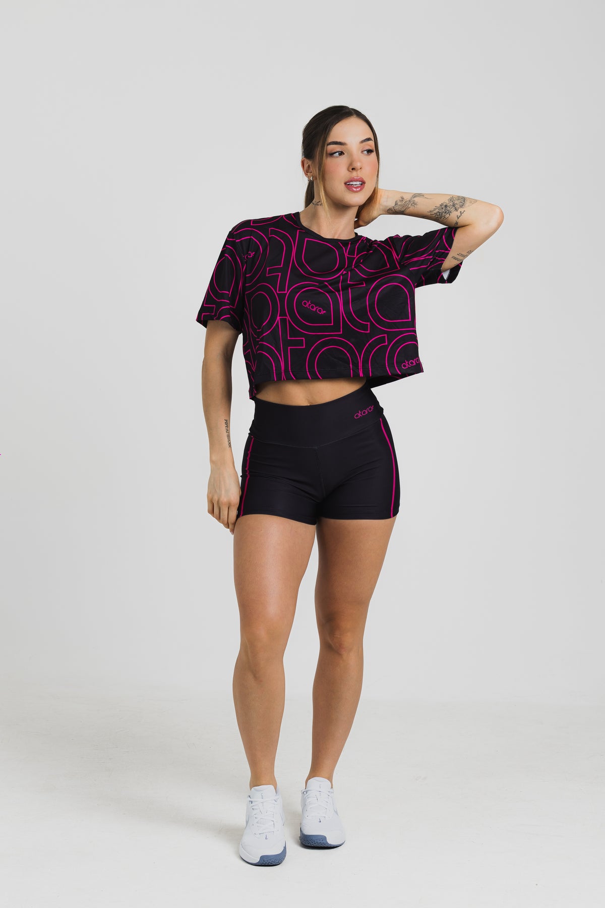Cropped Fire Pink - atarafitness