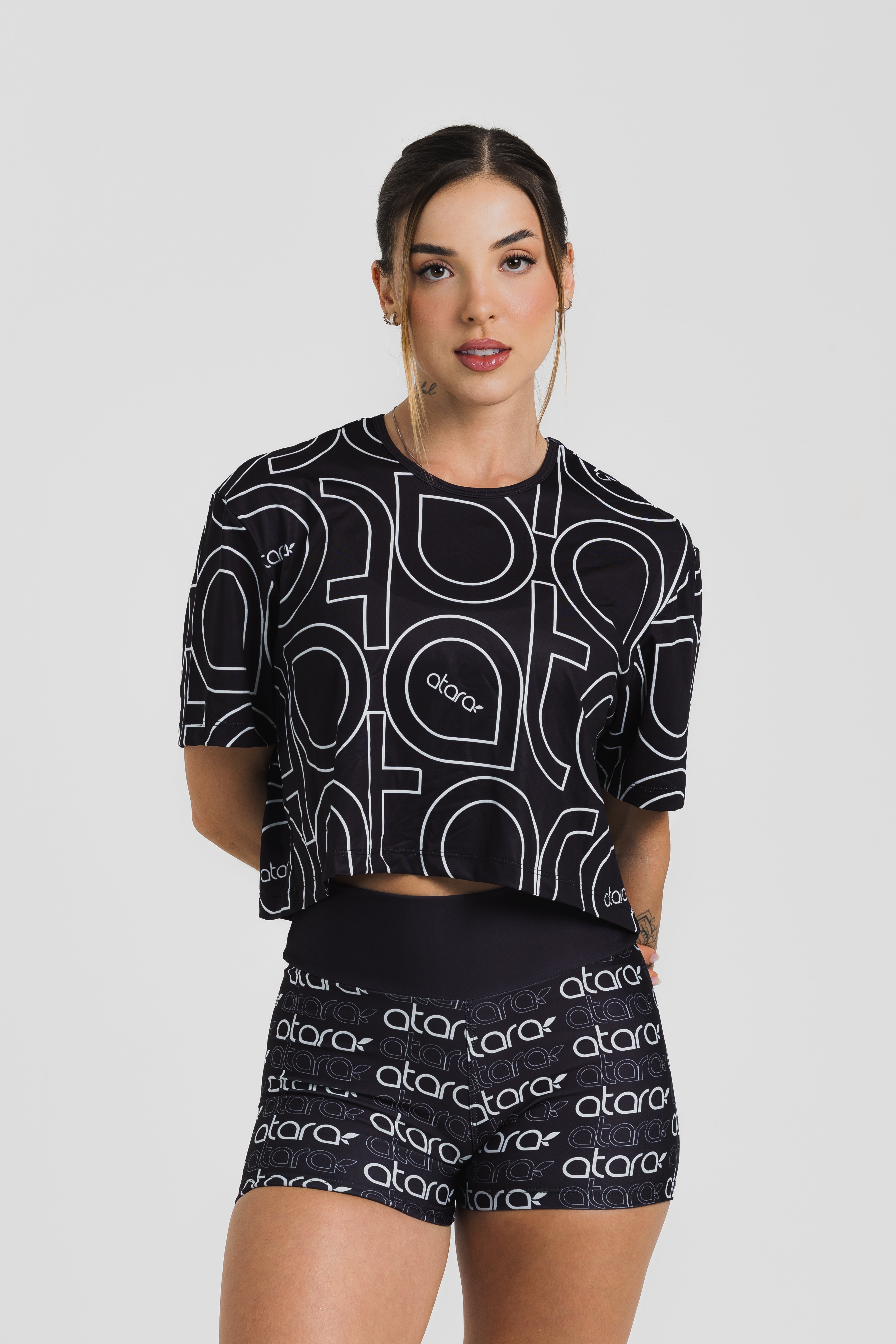 Cropped Fire Black - atarafitness