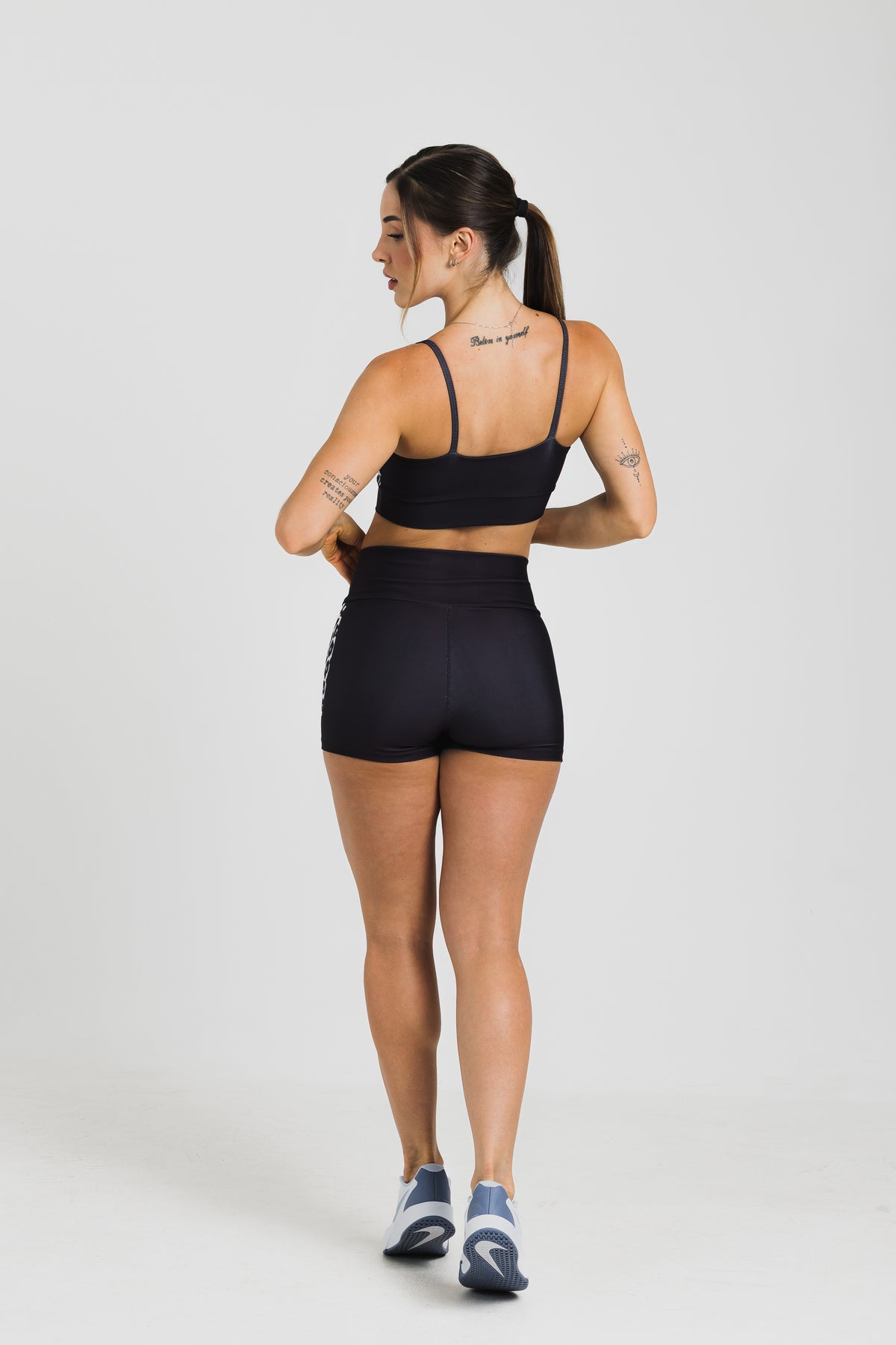 Shorts Curto Onça Branca - atarafitness