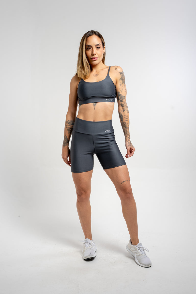 Bermuda Básica Lisa Chumbo - atarafitness