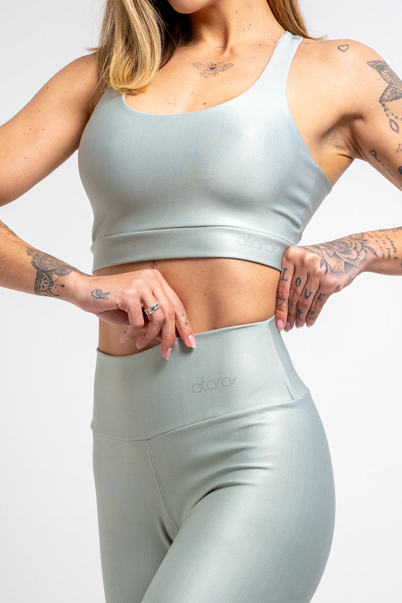 Bermuda Estampa Lisa Verde Oliva - atarafitness