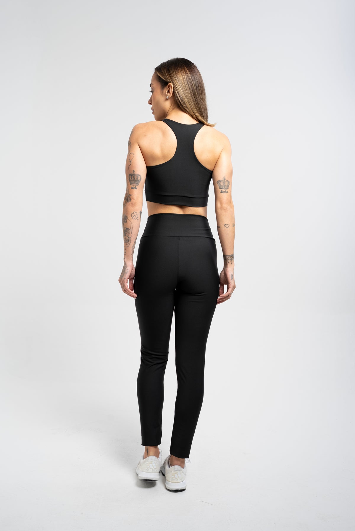 Legging Básica Lisa Preta - atarafitness