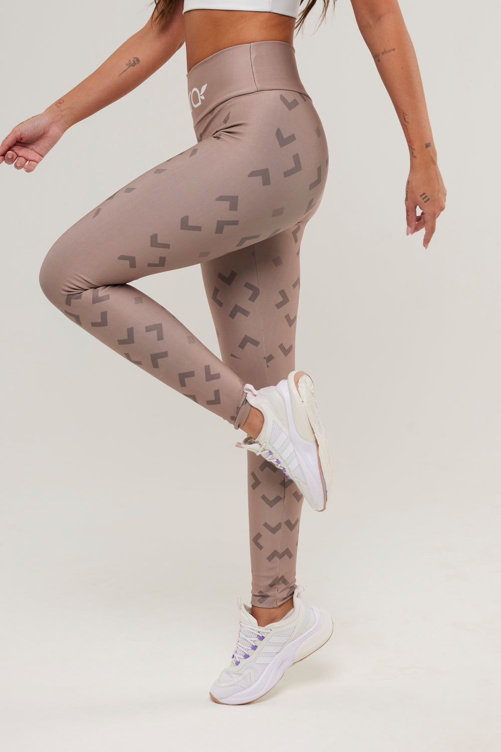 Legging Geometrico Caramelo - atarafitness
