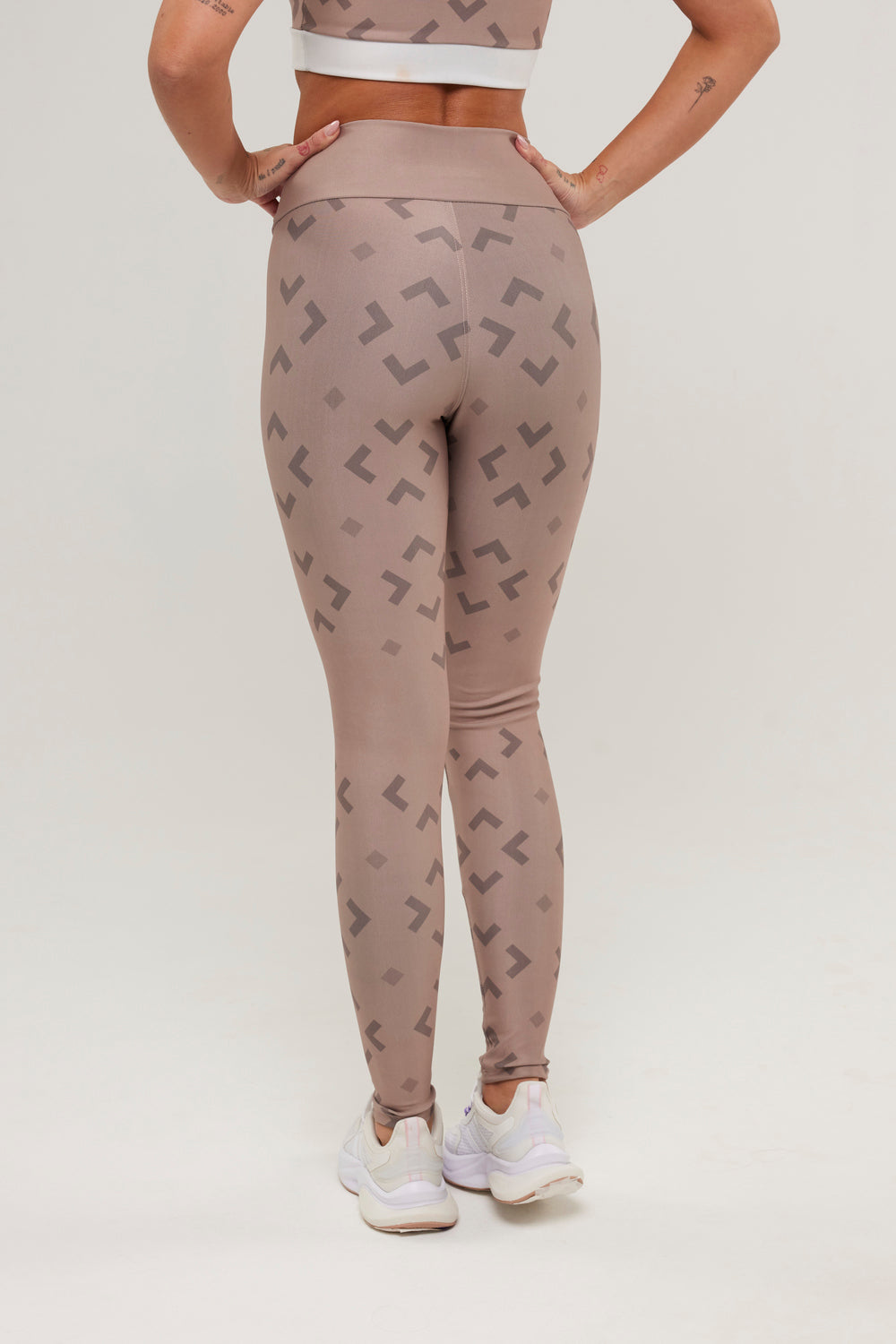 Legging Geometrico Caramelo - atarafitness