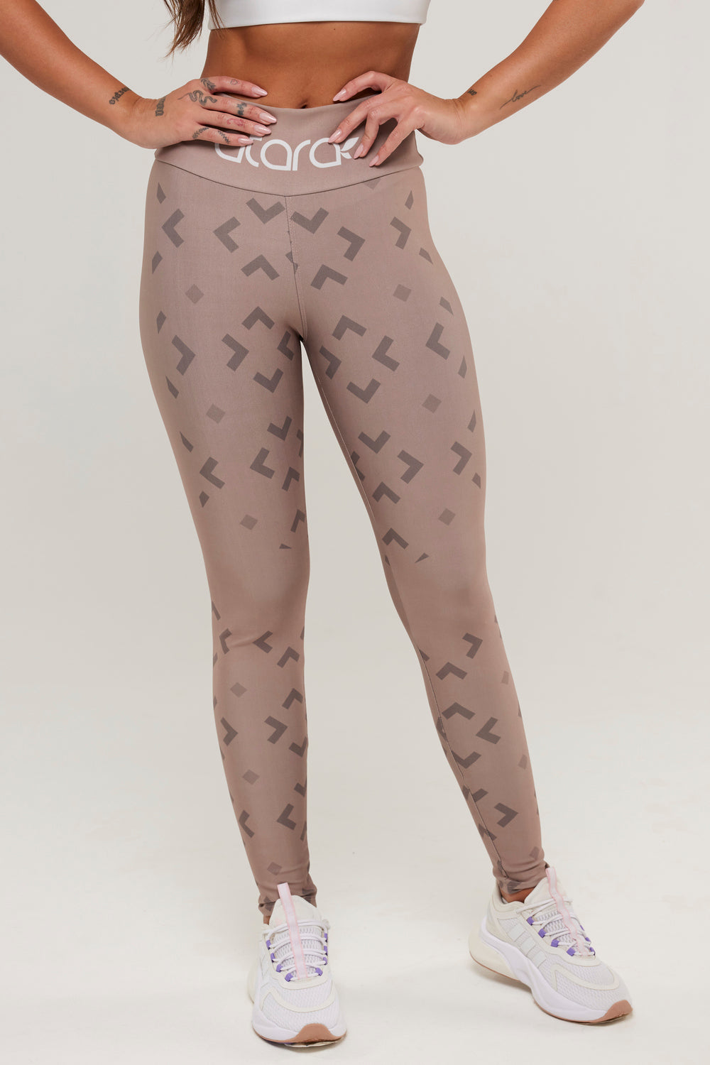 Legging Geometrico Caramelo - atarafitness