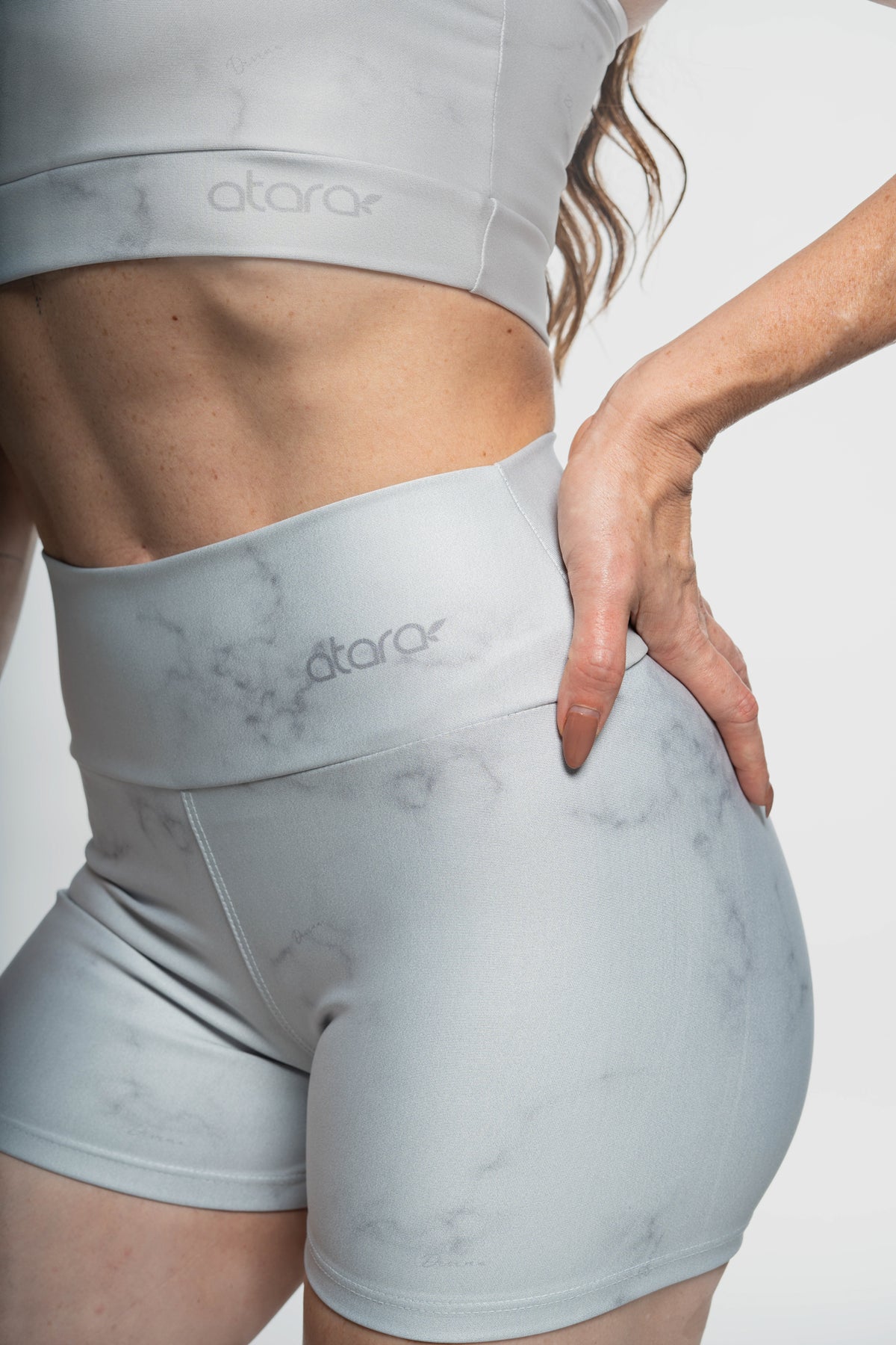 Shorts Mármore Cinza - atarafitness