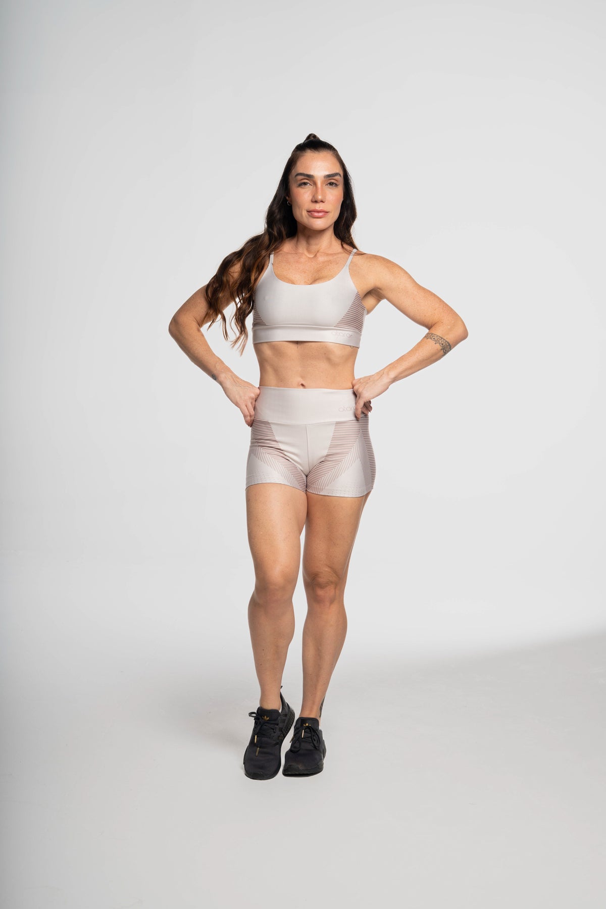 Top Alcinha Tower Dourada - atarafitness