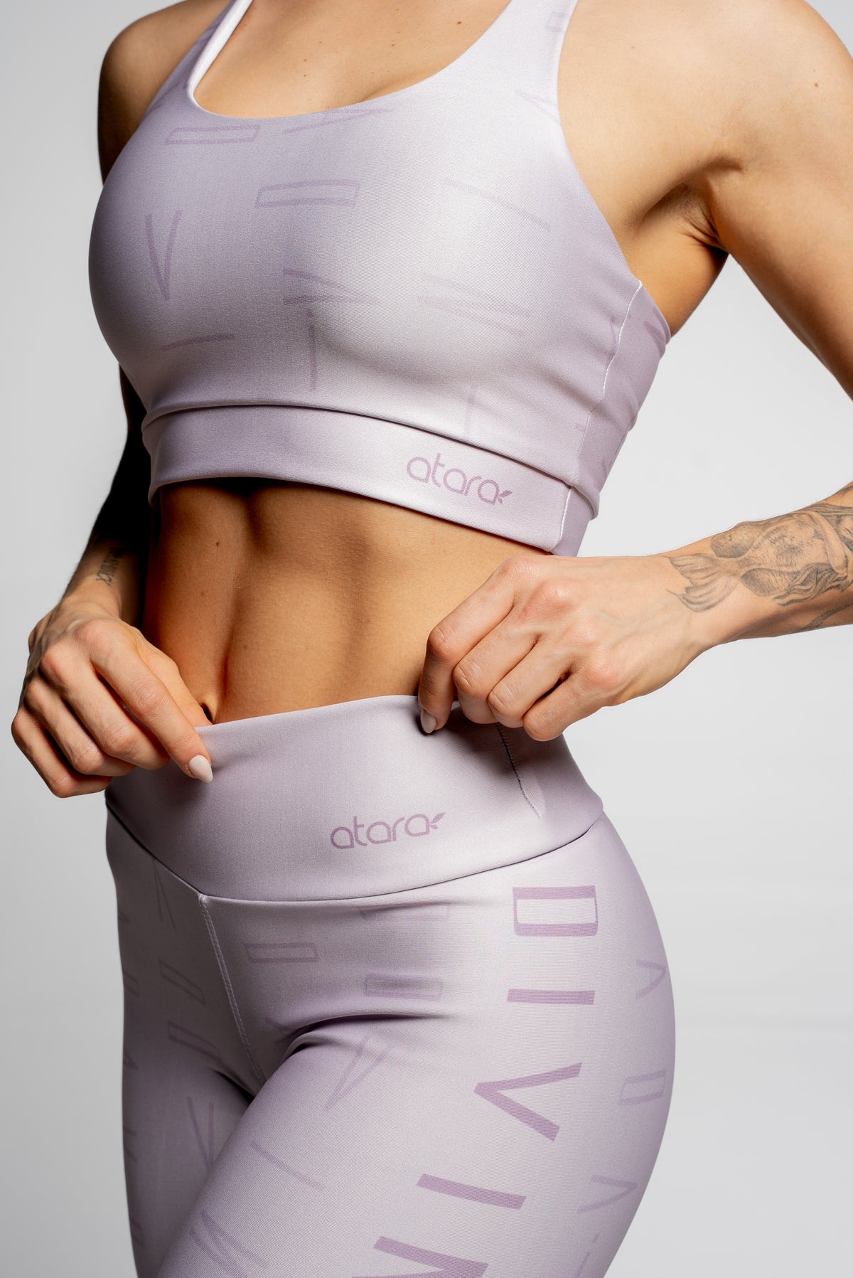 Top Estampa Divina Lilás - atarafitness