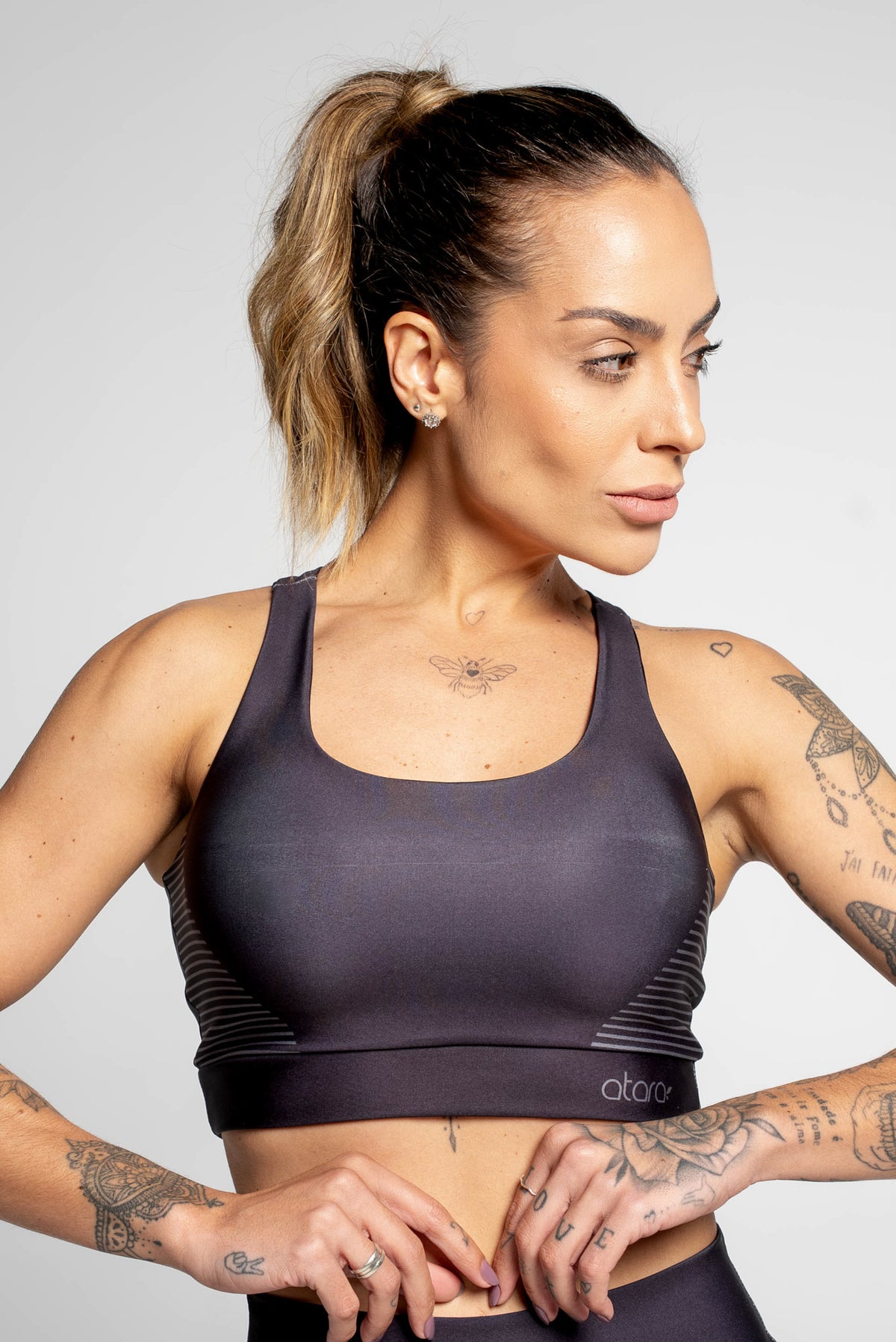 Top Nadador Tower Black - atarafitness